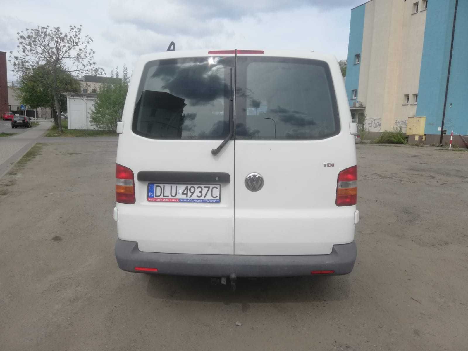 VW Transporter T5 LONG 2006 r. 1.9 TDI 105 KM