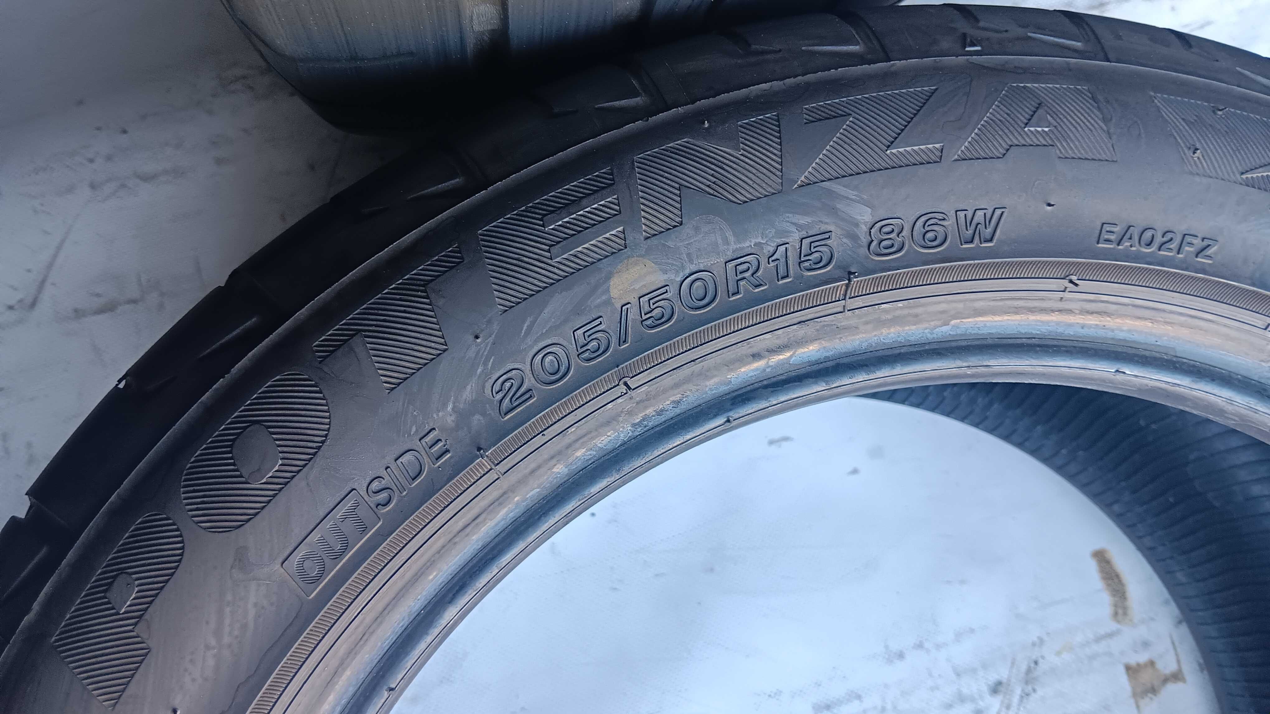 205/50/15 Bridgestone potenza