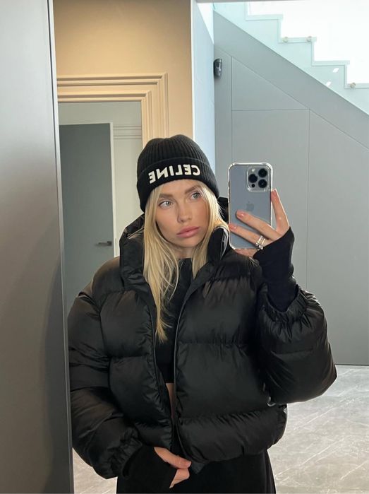 Об’ємний пуховик бренду marymax