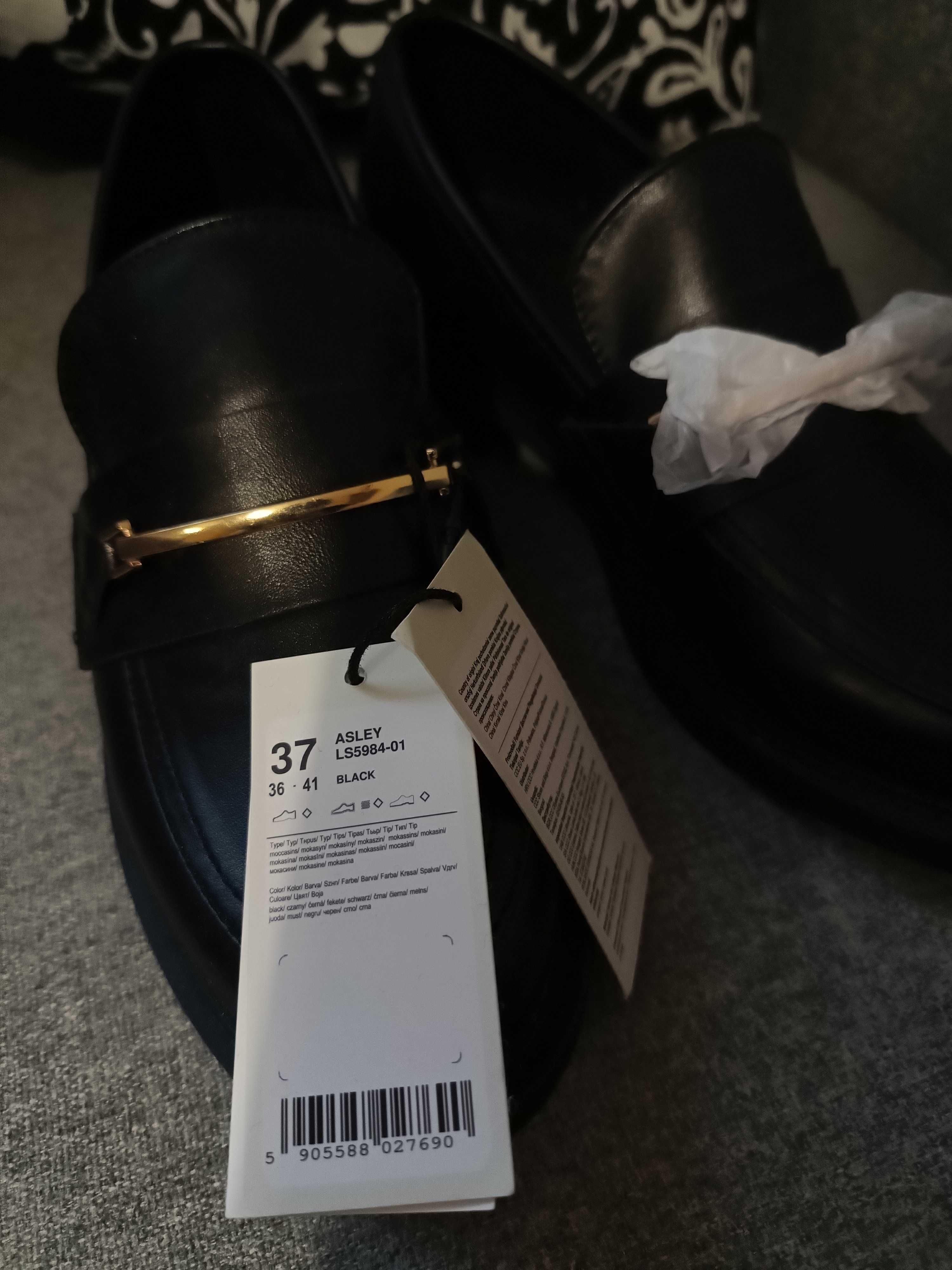 Nowe mokasyny CCC 37