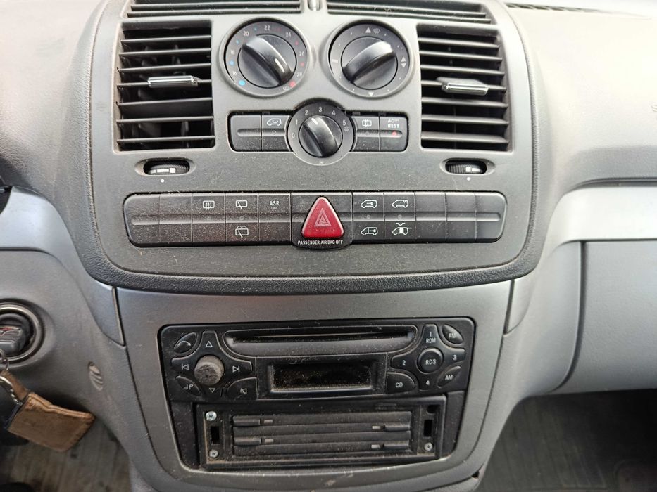 Mercedes Vito Rok 2005 Klimatyzacja Salon Polska