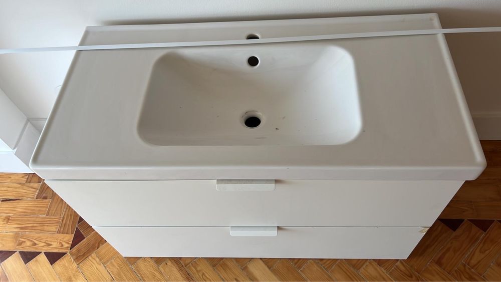 Lavatorio de casa de banho do ikea tannforsen/orrsjon.