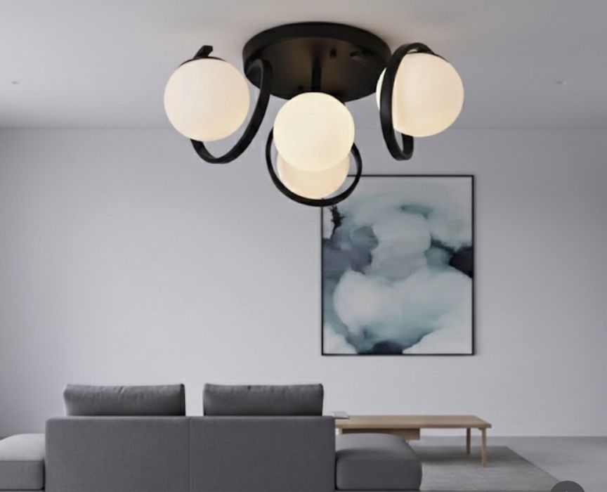 Стельова люстра,люстра на 4 плафони