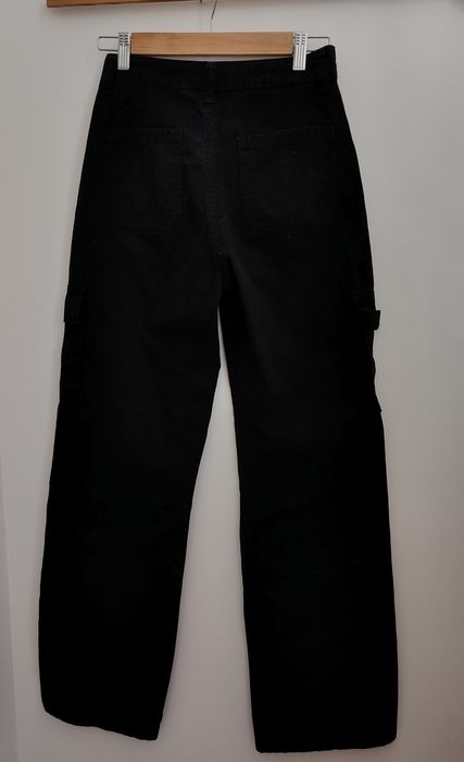 Чорні джинси жіночі широкі