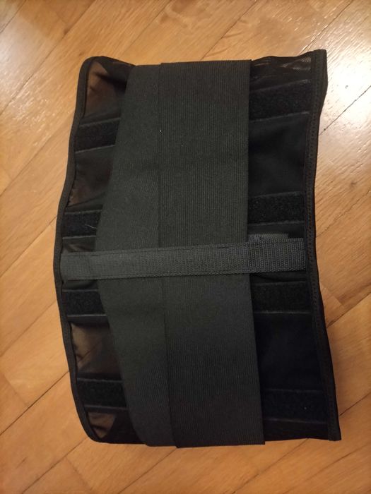 Cintura lombossacra semí-rígida