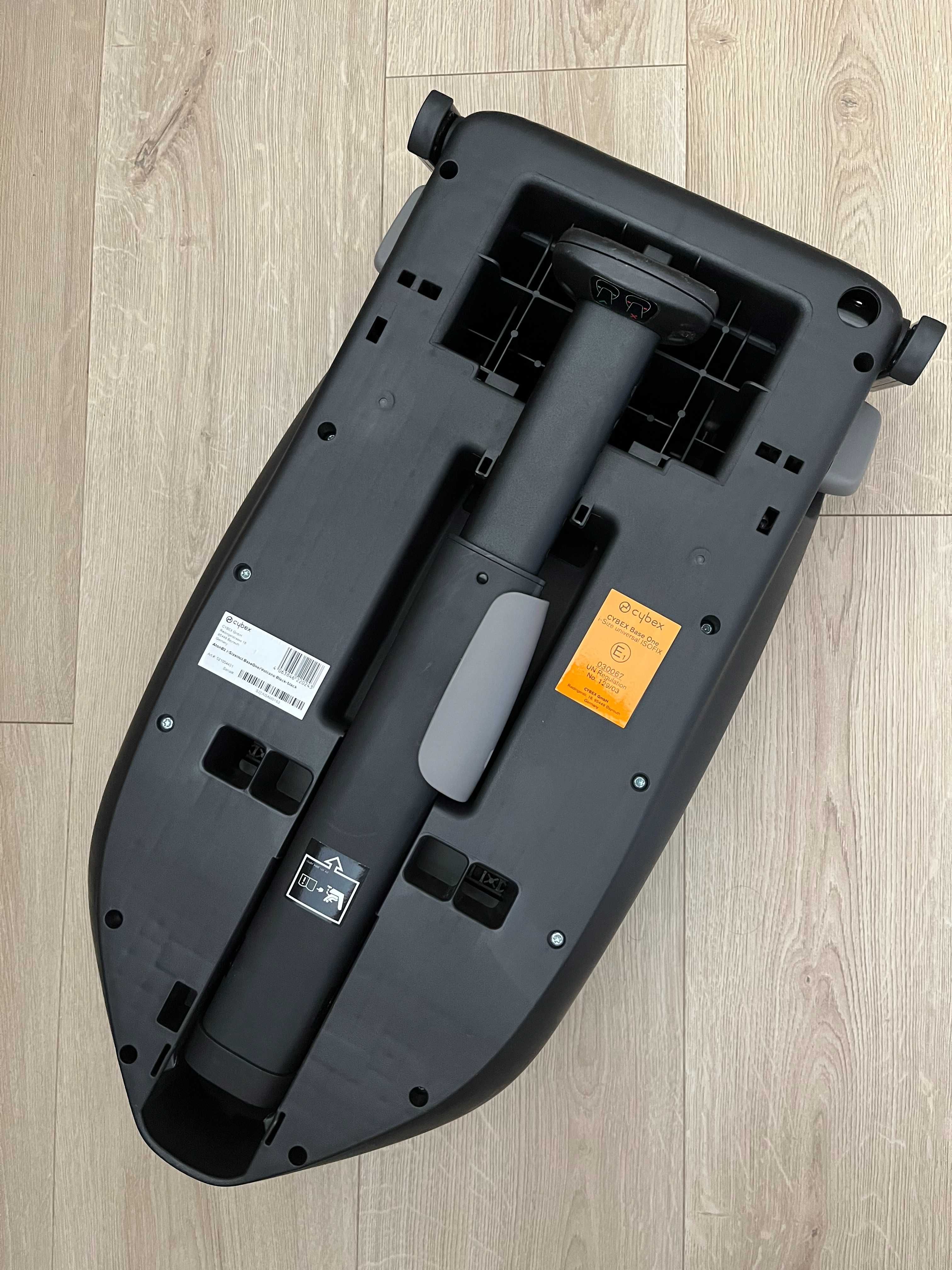 Cybex Aton B2 + baza Isofix + adaptery – zestaw