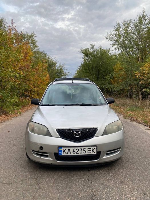 Mazda 2 2003 року