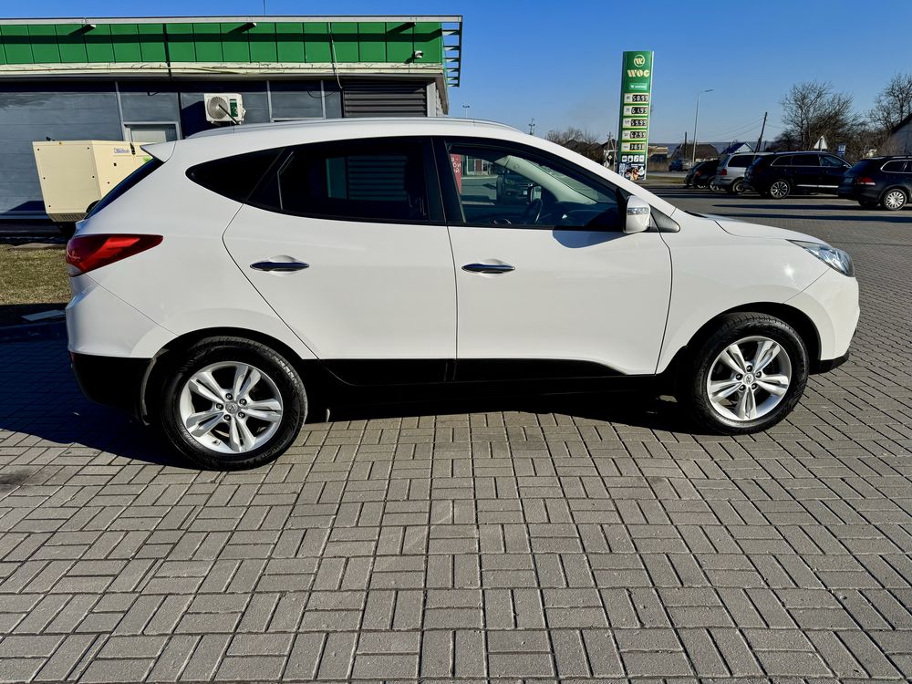 Hyundai ix35 2012р 1,7D I покоління 289км
