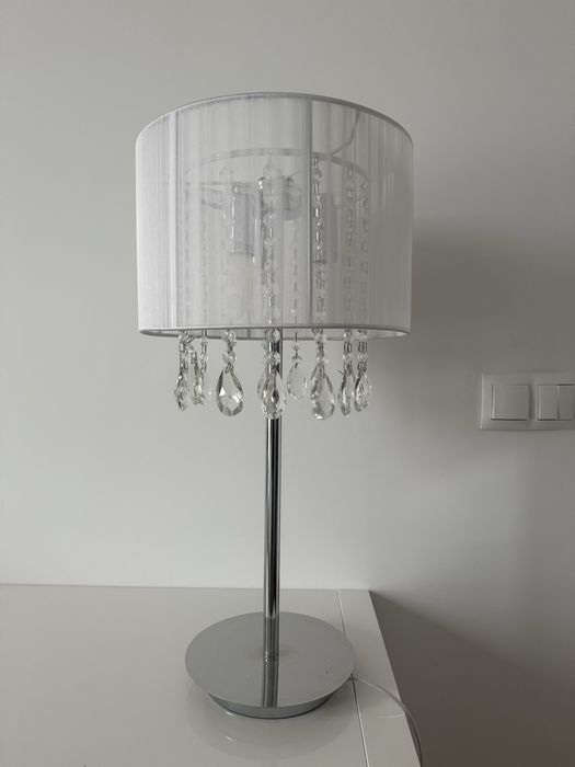 Lampa stojaca - biala