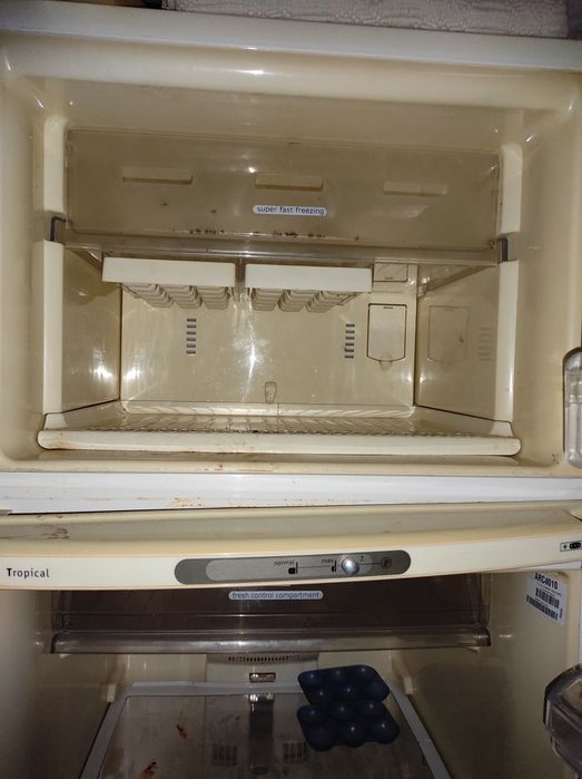 Холодильник Whirlpool no frost срочно!!!