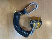 Petzl asap lock.