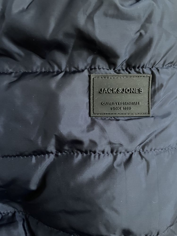 Nowa kurtka Jack& Jones