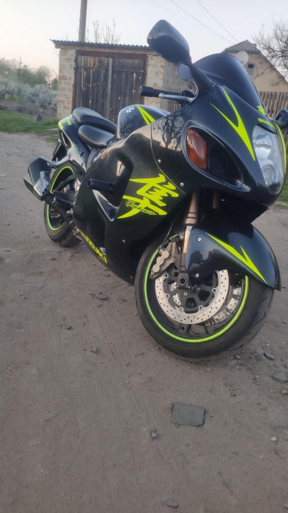 Suzuki Hayabusa gsx1300r Хаябуса