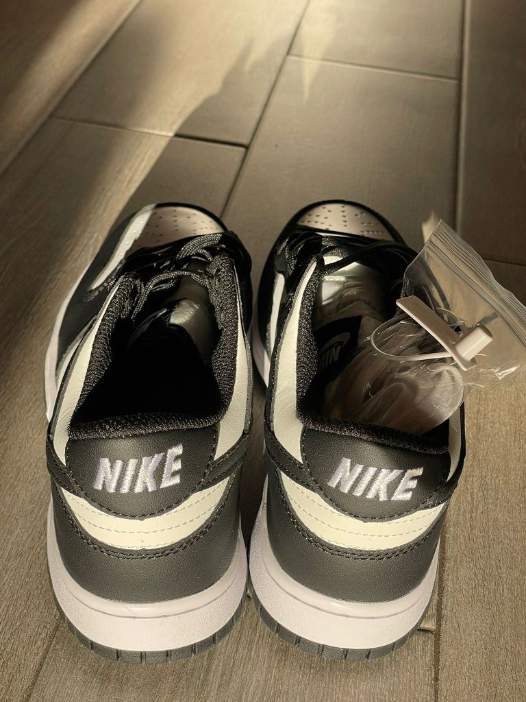 Nike Dunk Retro White