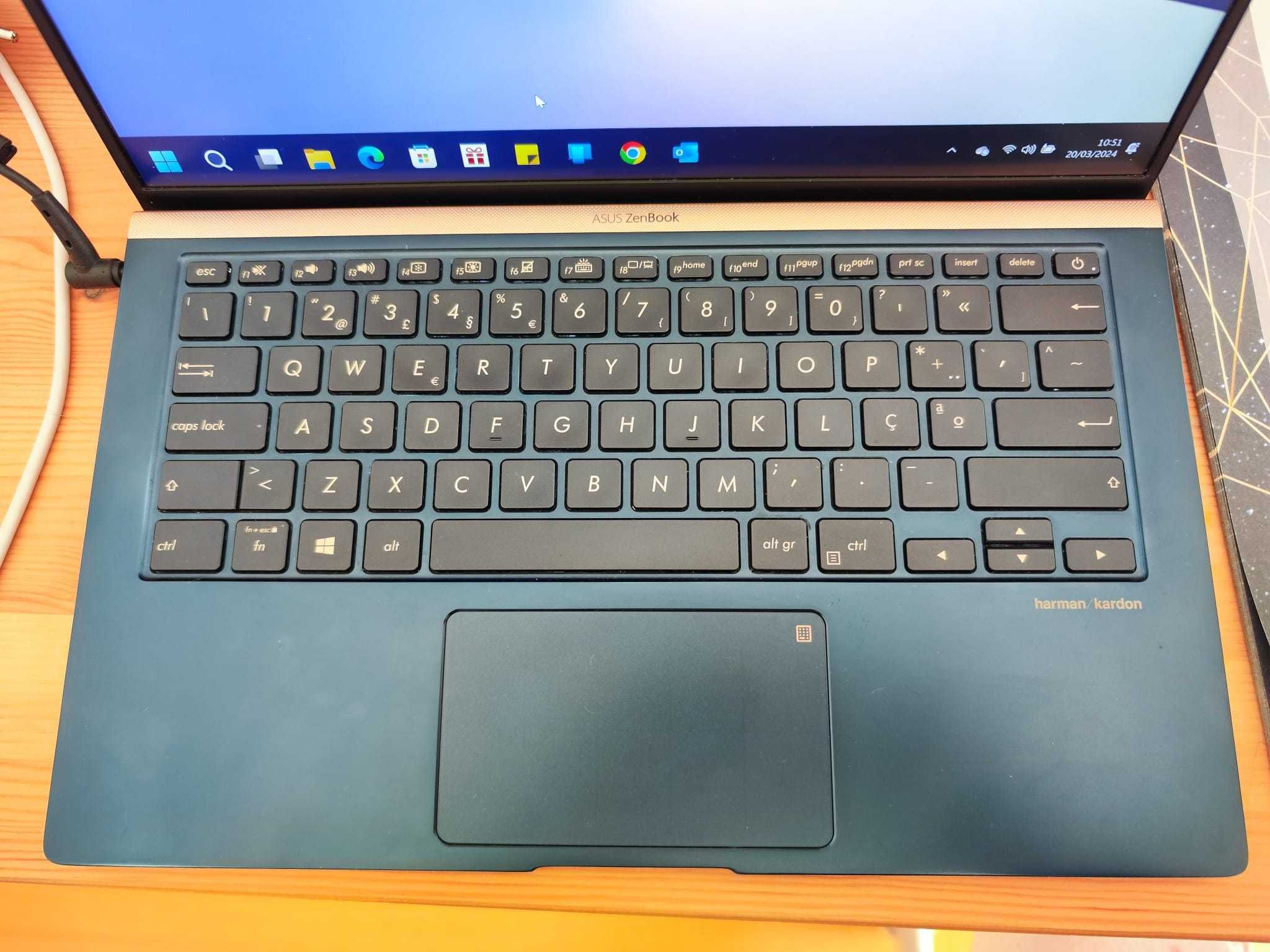 Computador portátil ASUS ZenBook 13''