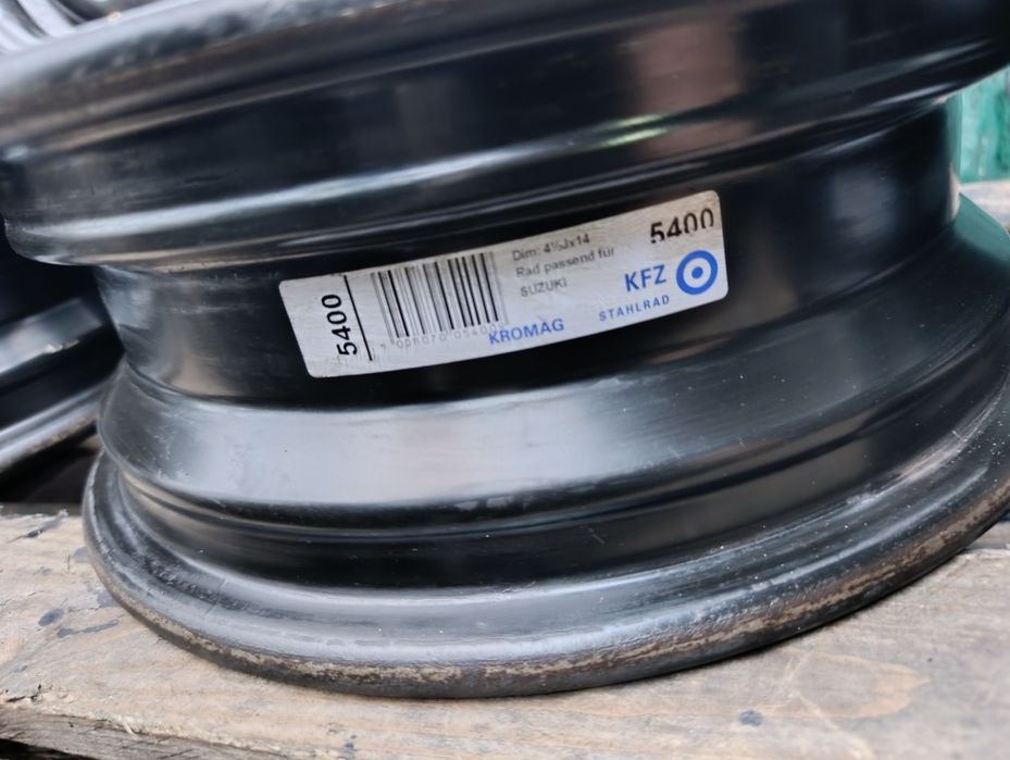 Диски R14 4x100 et 45 dia 54.1 suzuki