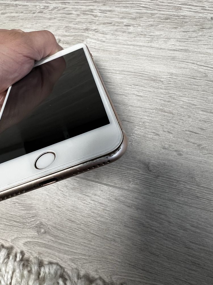 Продам iphone 8 plus 256гб