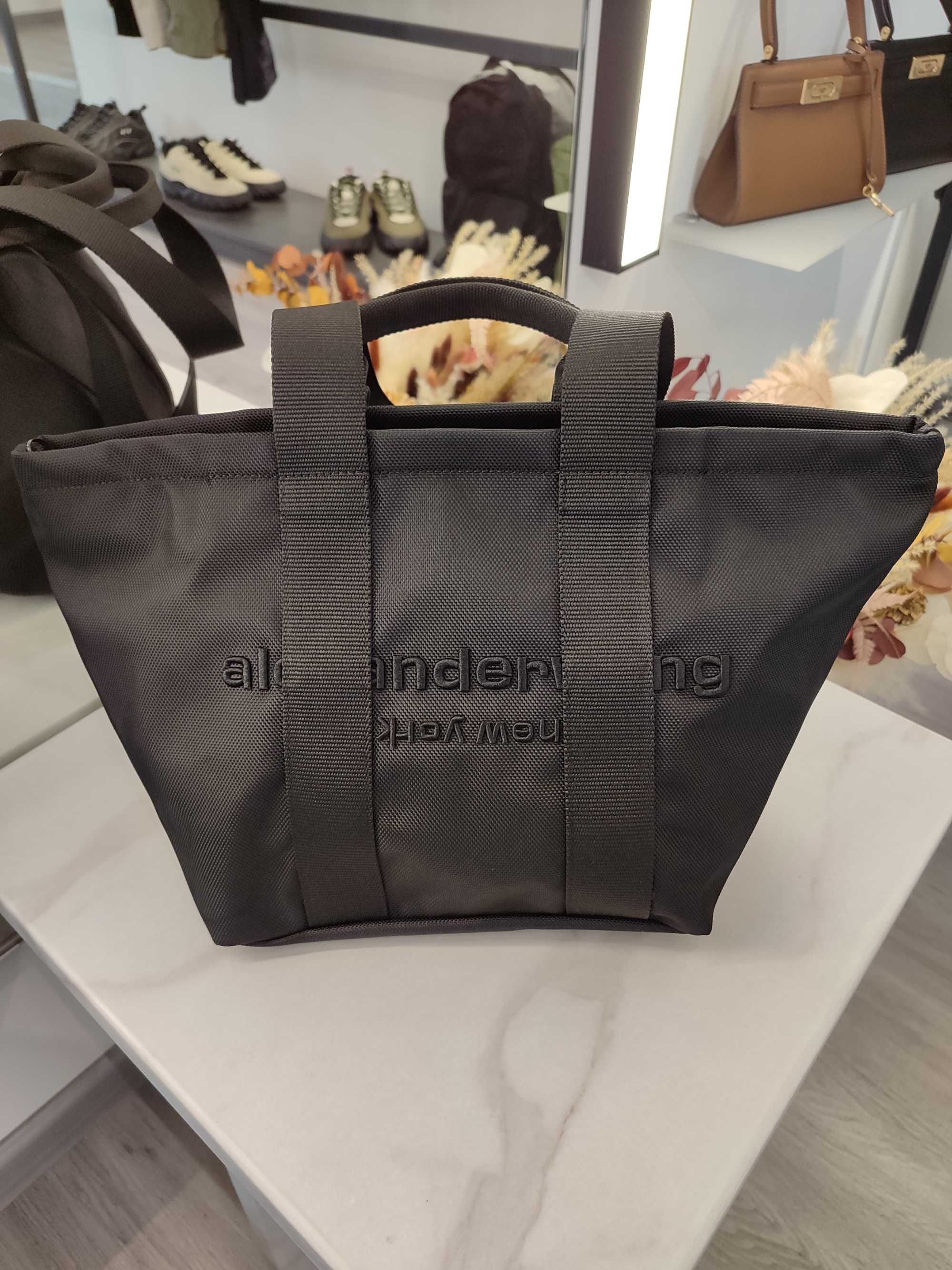 Сумка Alexander Wang Medium Primal Tote