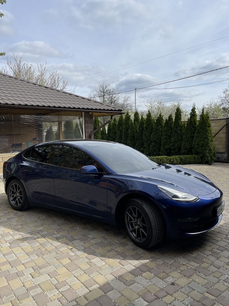 Tesla 3 Dual Motor EU 2019 Европа