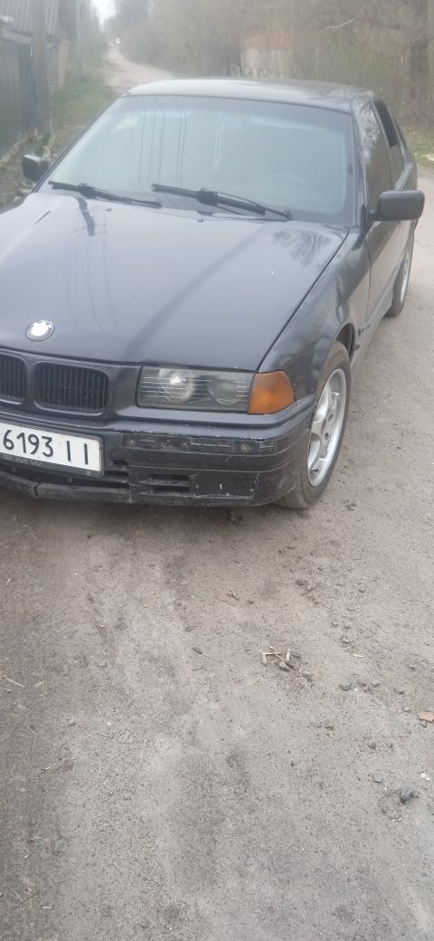 Продам BMW e36 1996 року 2.5 дизель