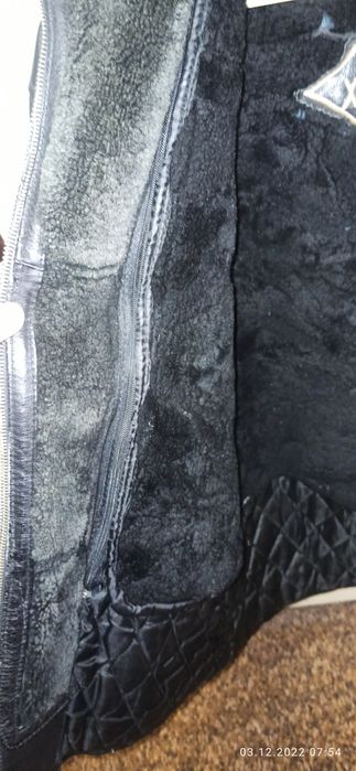 Куртка зима кожа.