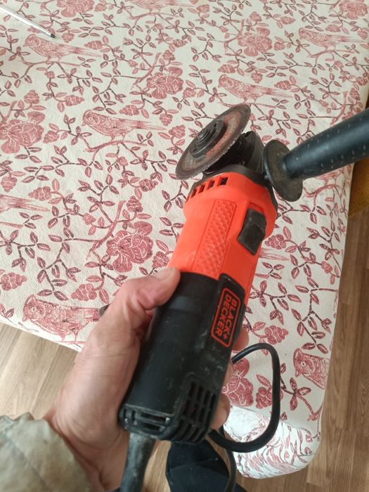 Girafa e Rebarbadora