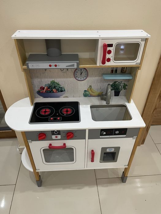 Kuchenka zabawkowa duza