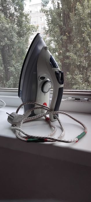 Утюги Livstar , Мирта дешево и провода