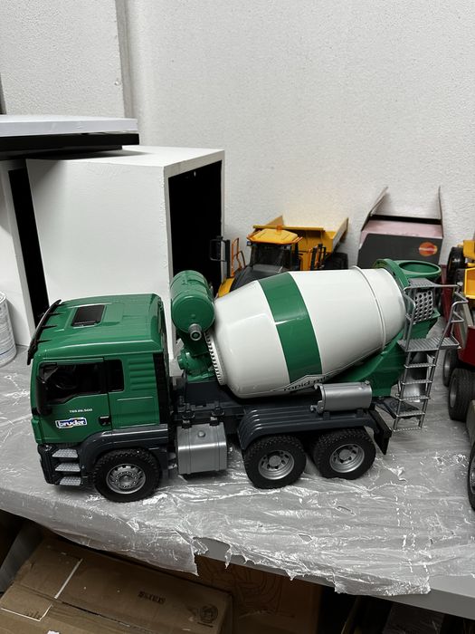Bruder - MAN betoneira