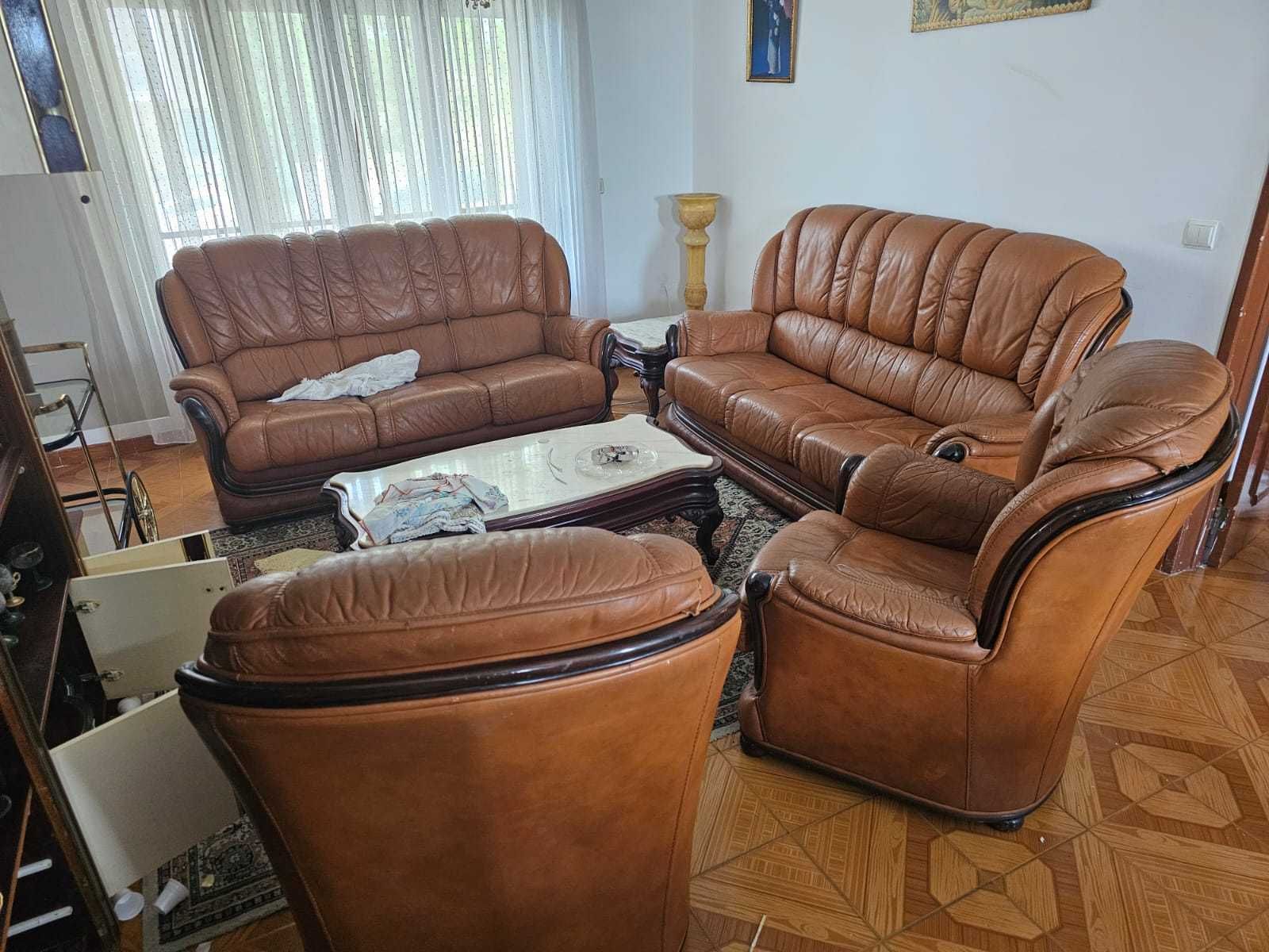 Sofás de cabedal