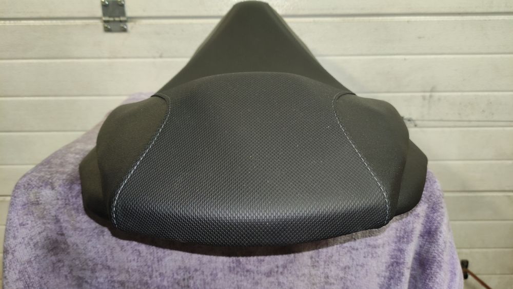 Siedzenie kanapa Kymco Xciting 400
