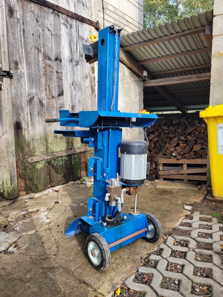 Łuparka hydrauliczna rębak do drewna 8t