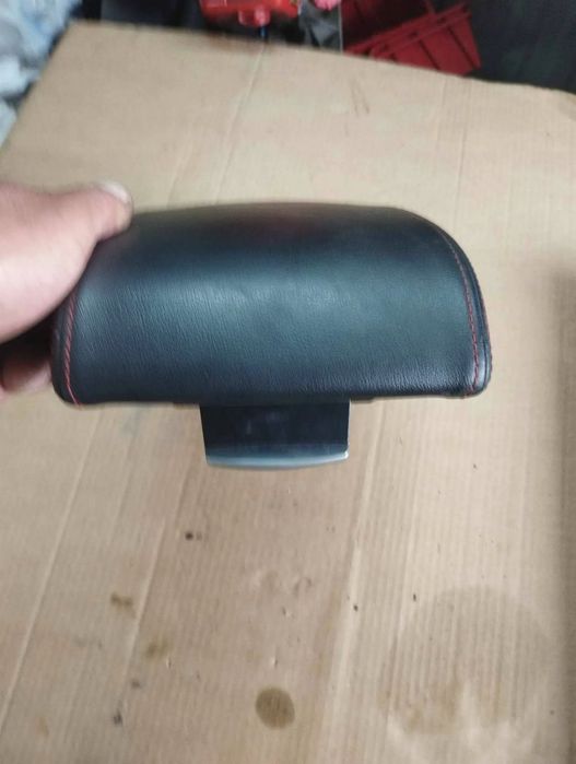 ford mondeo mk iv 2010 podłokietniki