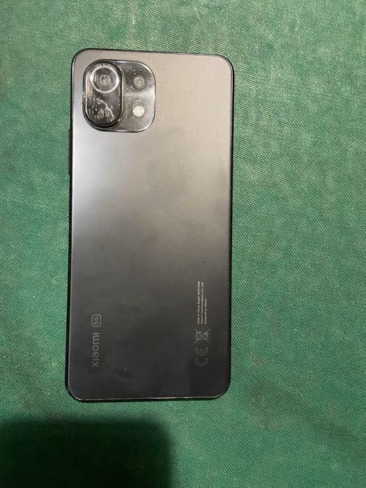 Продам ксіомі  м 11 лай 5 джі