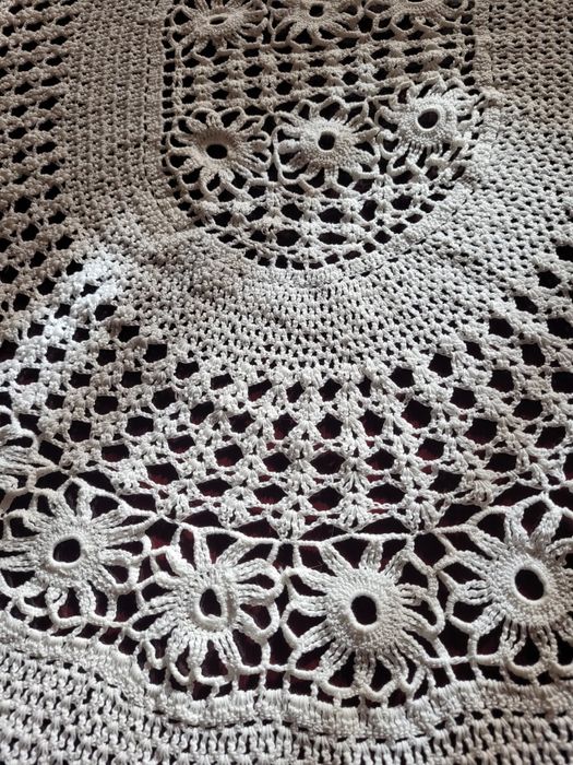 Obrus ręcznie robiony 170x130