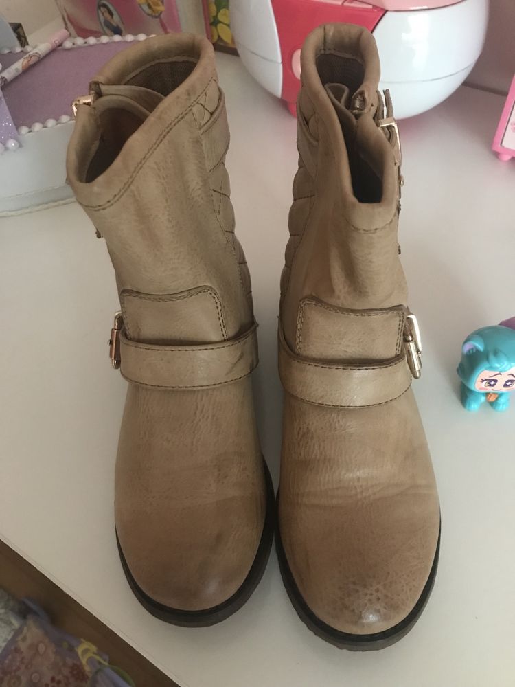 Botas para criança