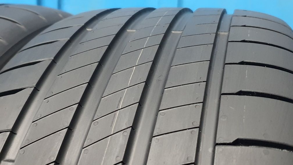 235/35 R19 Markowe opony letnie Bridgestone ! Rok 2023