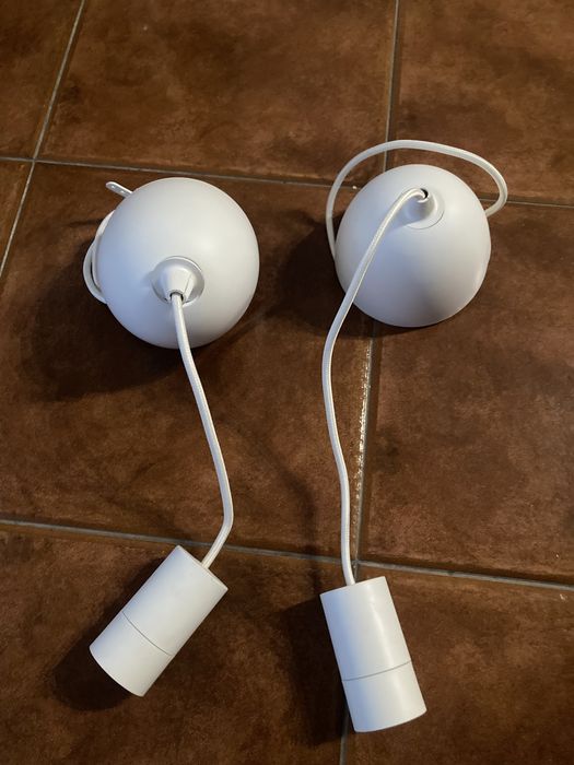 2 Candeeiros suspensos Sunneby