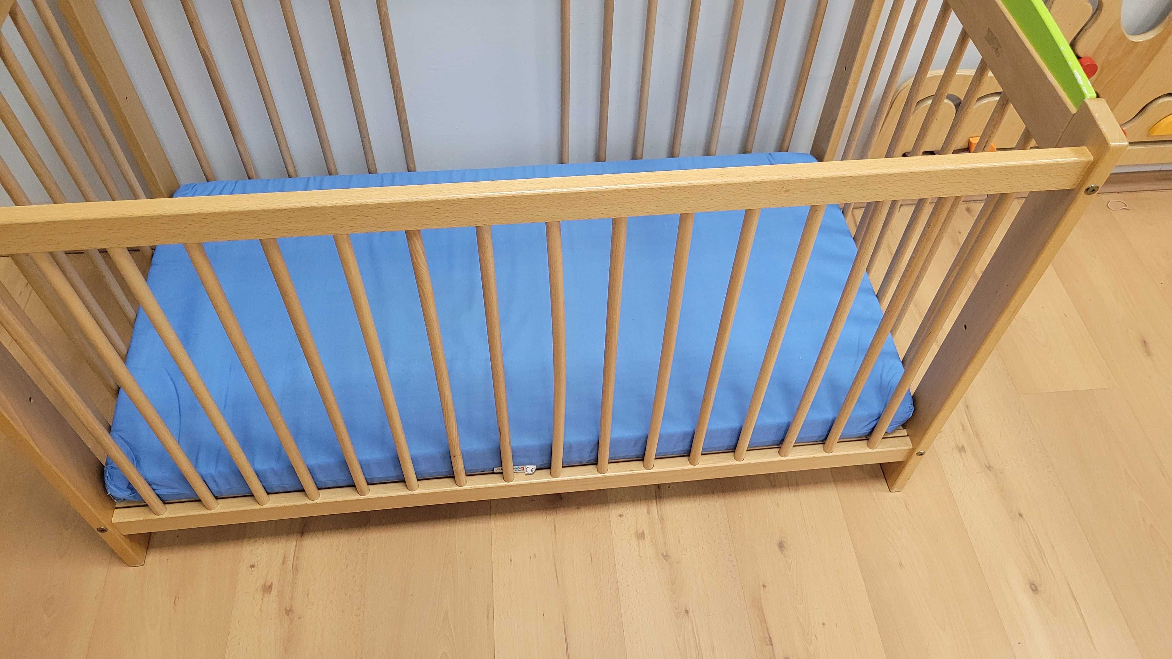 Łóżeczko niemowlęce/ dziecięce + materac 120 cm x 60 cm