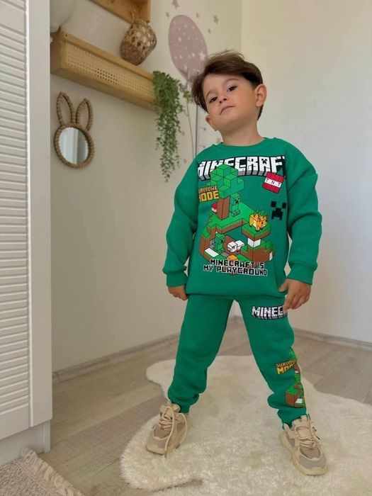 Dziecięce dresiki nowe