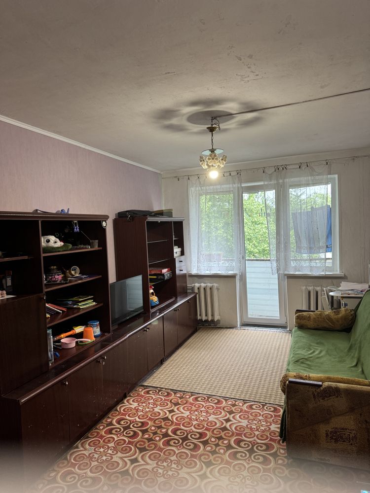 Продам 3 к квартиру пр. Богдана Хмельницкого , Поля