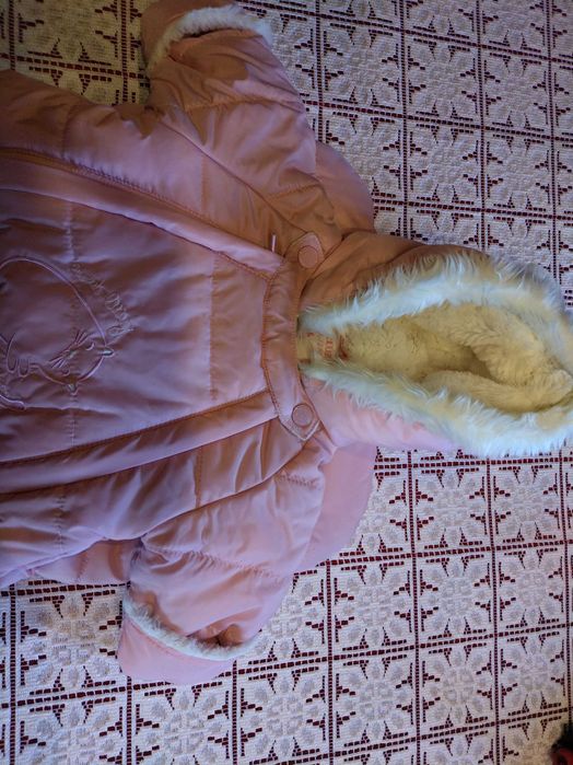 Kombinezon niemowlęcy r. 56