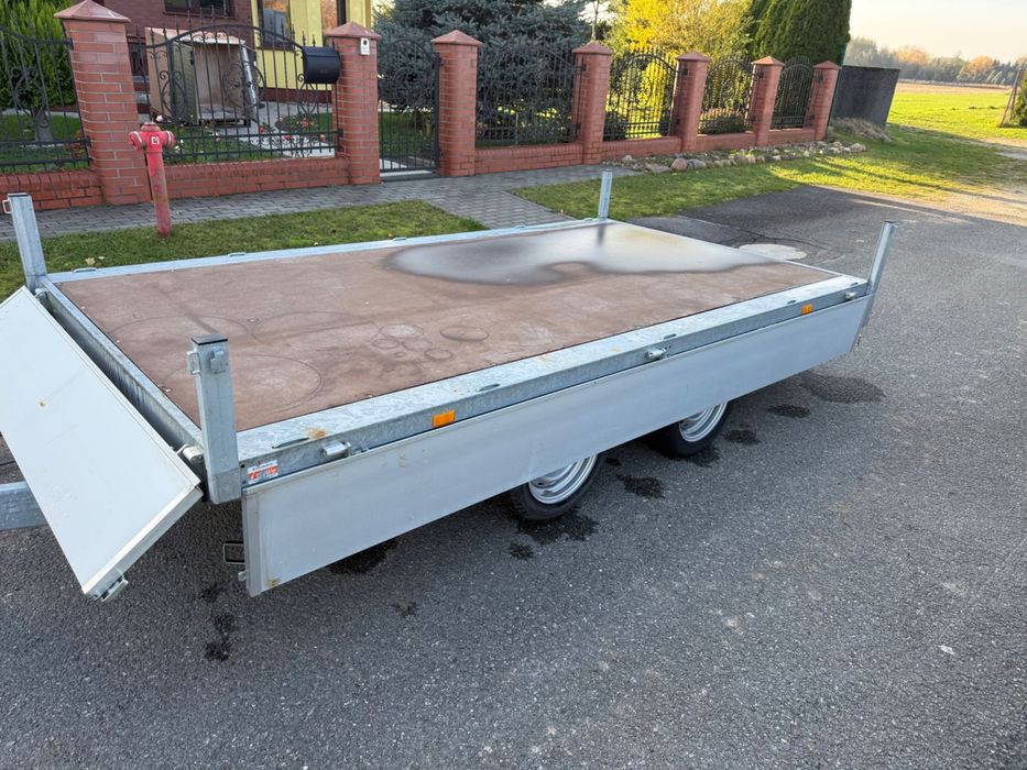 Przyczepka dwuosiowa