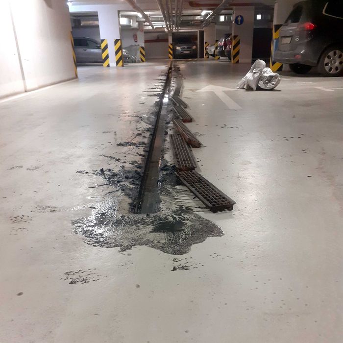 Pogotowie Kanalizacyjne- Ciśnieniowe udrażnianie kanalizacji WUKO