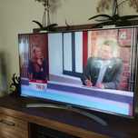 Telewizor LG 60 cali bezramkowy SMART