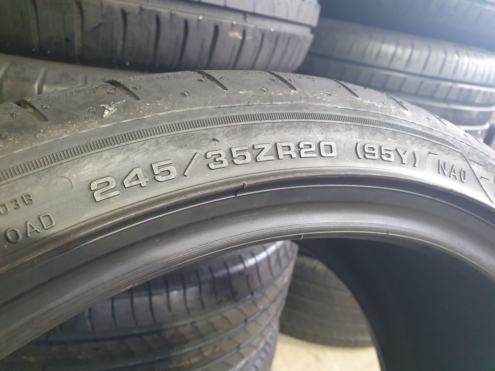 Pneus 245-35r20 Goodyear muito bons