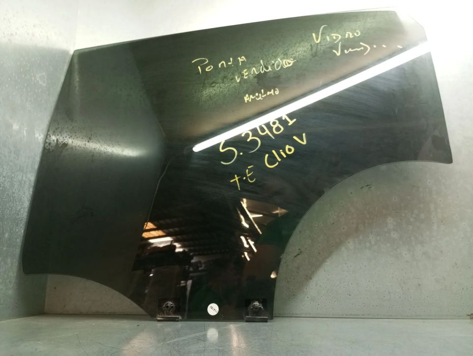 Vidro porta trás esquerdo RENAULT Clio V (BF_)