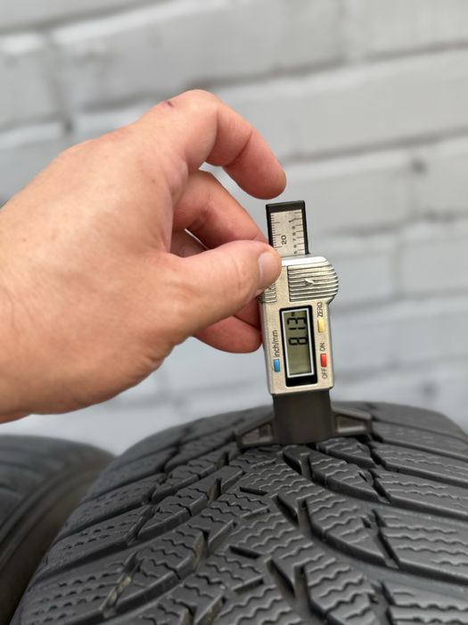 Топова шина‼️Kumho WinterCraft 96H 215/60 r17 8мм 2022рік