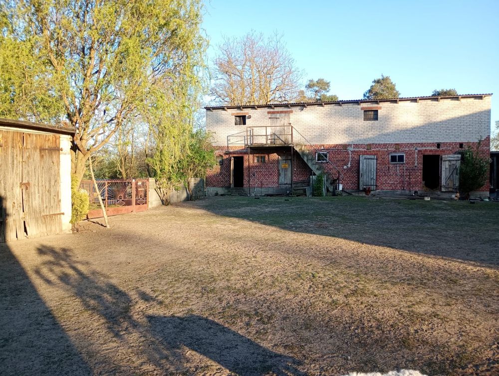 Gospodarstwo rolne dom, budynki, ziemia 14 ha