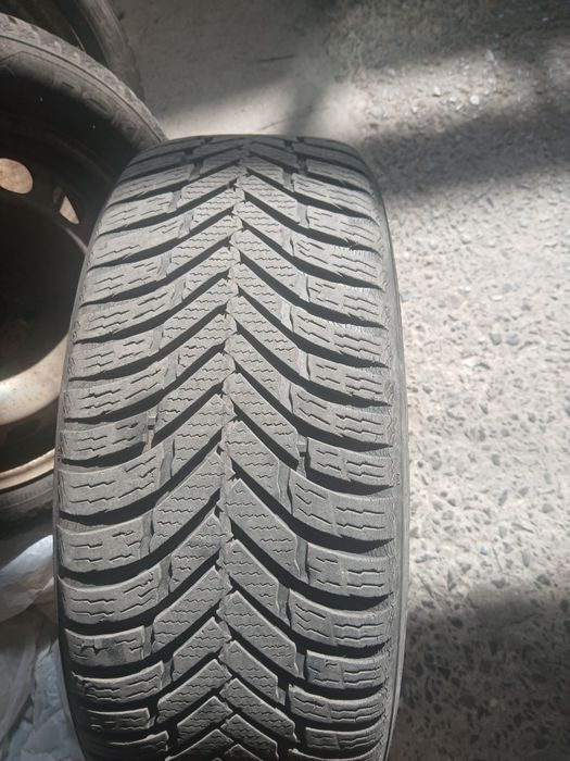 Шини зимові з диском 205×55 r16